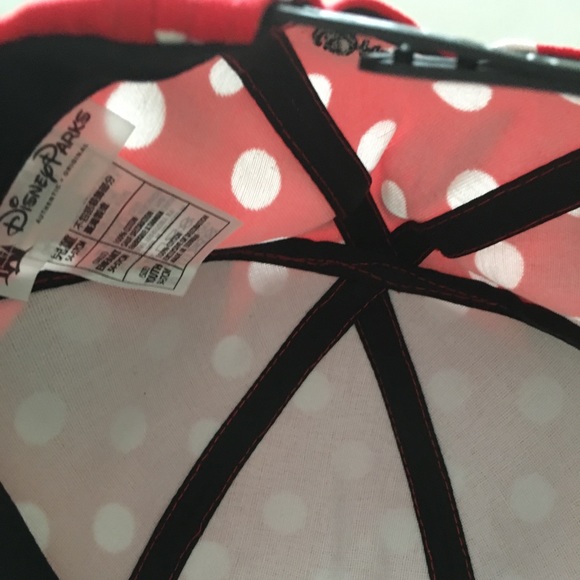 Disney Minnie Mouse Hat Like Brand New - Picture 4 of 4